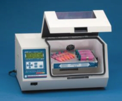 Picture of Benchtop shaking incubator Enviro-Genie<sup>&reg;</sup>