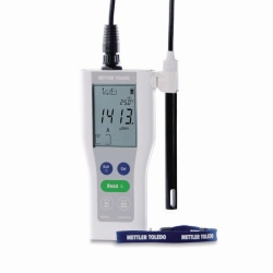 Picture of Conductivity meter FiveGo&trade; F3