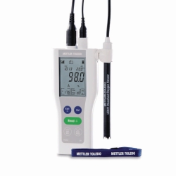 Picture of Dissolved oxygen meter FiveGo&trade; F4
