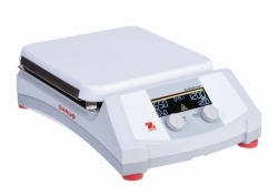 Picture of Magnetic stirrer Guardian&trade; 7000, with square top plate