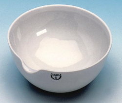 Picture of Evaporating basins, porcelain, with spout, round bottom, medium form