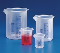 Picture of Beakers, PP, low form, blue graduations