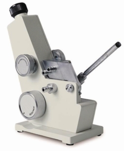 Picture of Abbe Refractometer Model RMT