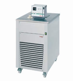 Picture of Ultra-low refrigerated Circulator Baths TopTech ME series and HighTech HL, SL series