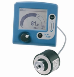 Picture of Vacuum measuring instrument DCP 3000 with VSK 3000