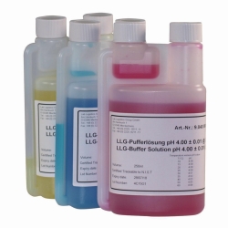 Bild von LLG-pH buffer solutions with colour coding in twin-neck dispensing bottles