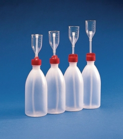 Picture of Dispensing bottles, PE, with graduated measuring cup