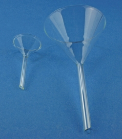 Picture of Funnels, borosilicate glass 3.3