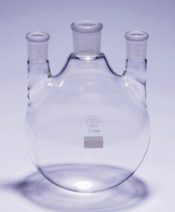 Picture of Round bottom flasks with three necks, NS joints, parallel arms, Pyrex<sup>&reg;</sup>