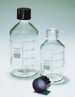 Picture of Laboratory bottles, PYREX<sup>&reg;</sup>, with screw cap