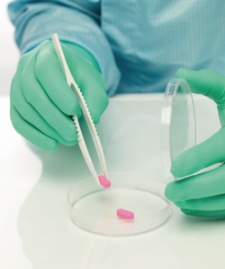 Picture of Cleanroom Gloves, BioClean FUSION&trade;, Polychloroprene